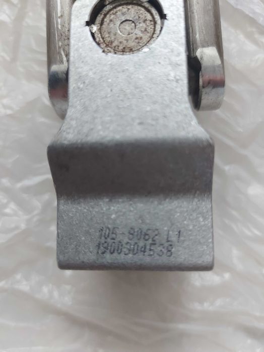 Ax coloana directie cu articulatie dubla BMW seria 2 F46