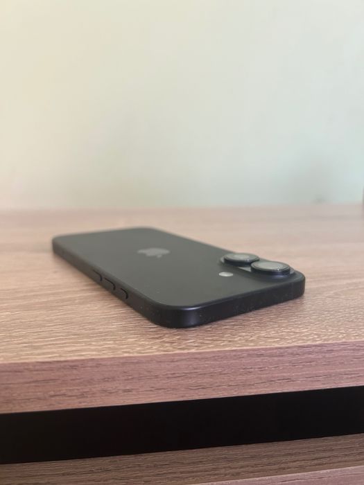 iPhone 16 128GB Гаранция