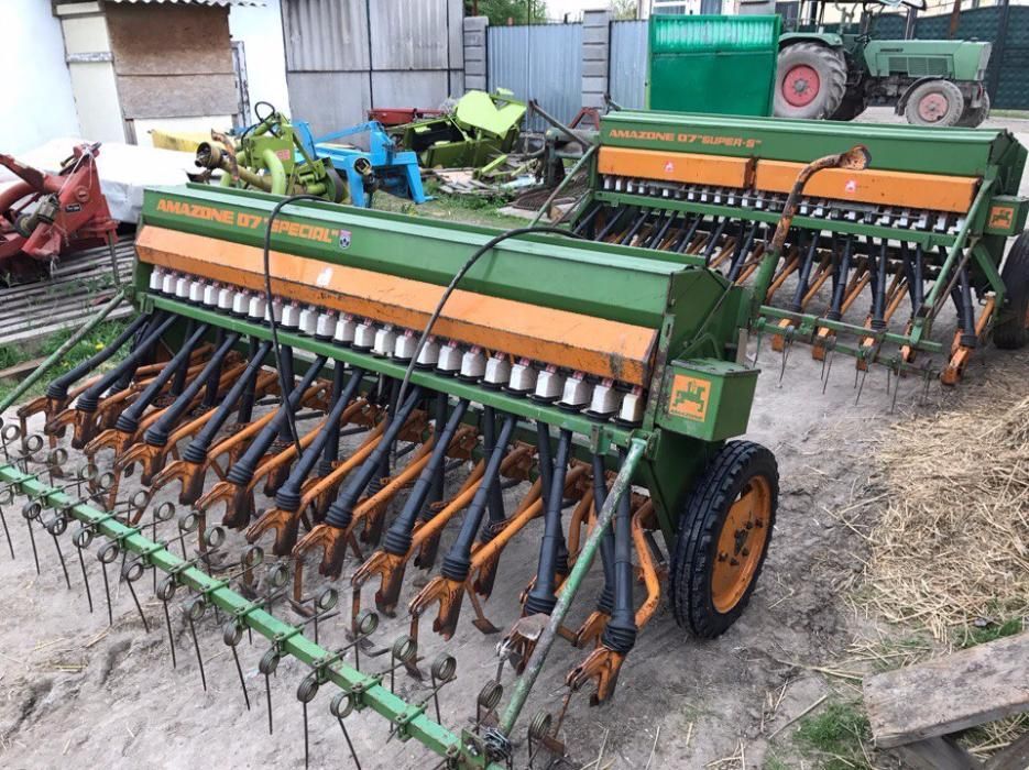 Зерно Травяная Сеялка AMAZONE