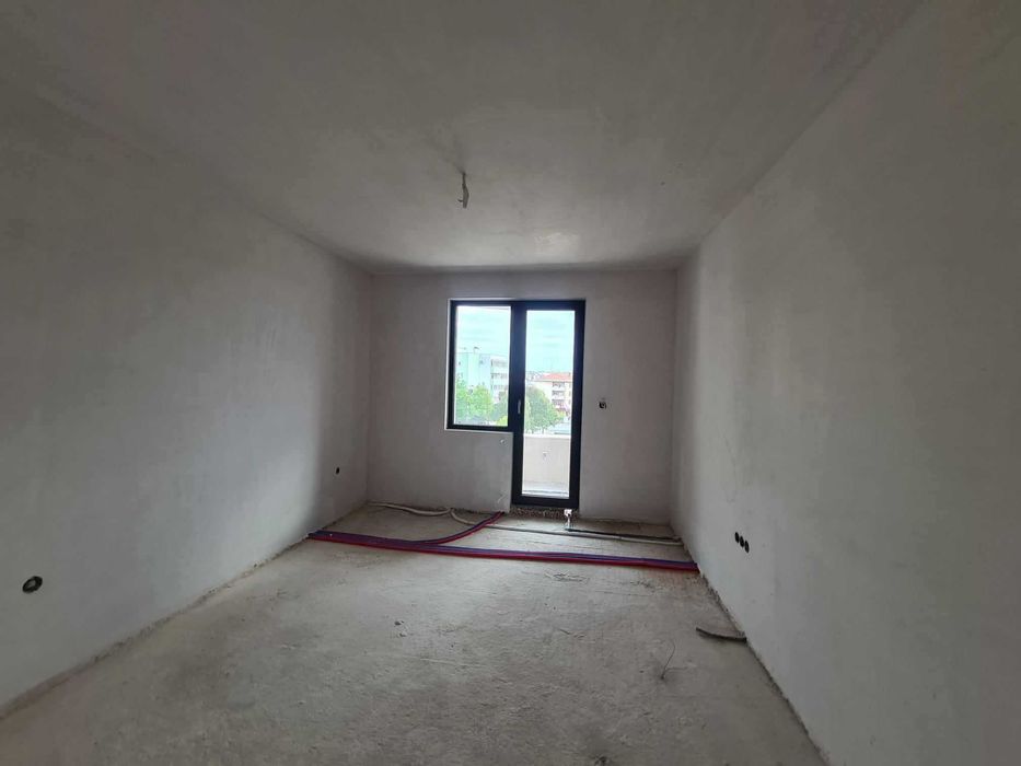 Продава се Тристаен апартамент в Хасково, Бадема - 97 кв.м за 1005 €/кв.м - Снимка #6