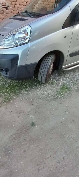 Toyota Proace  , товарен бус, 2015 година, дизел 
2015 година