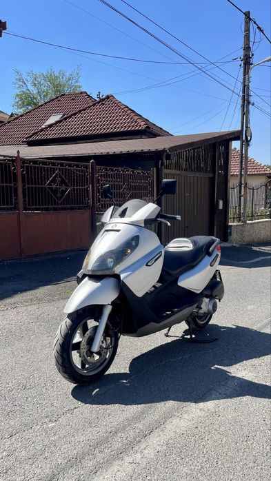 Scuter piaggio x7 2007