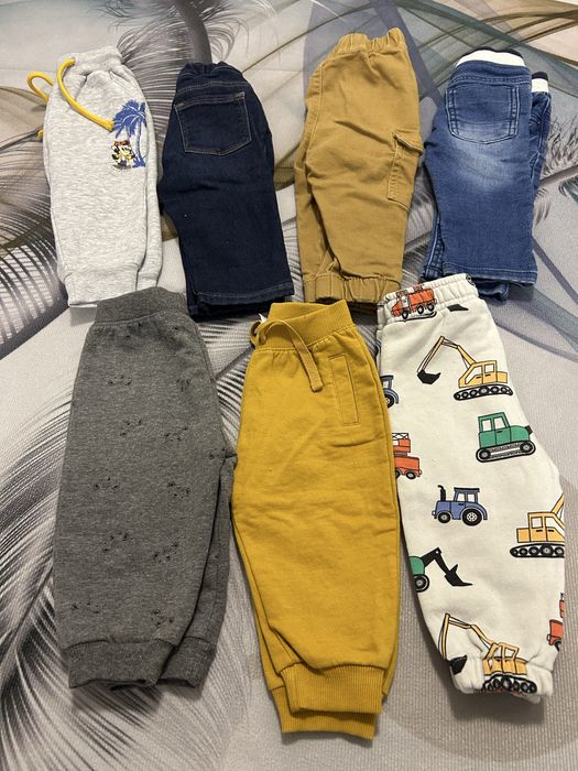 Pantaloni sport+blugi marimea 74 lot