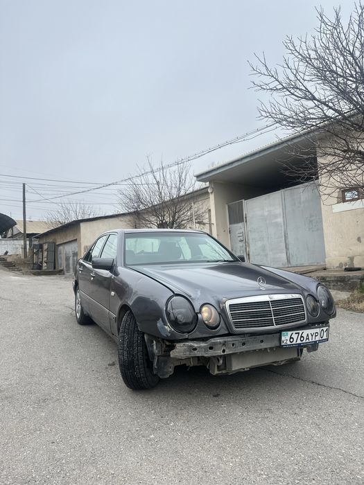Продается мерседес w210