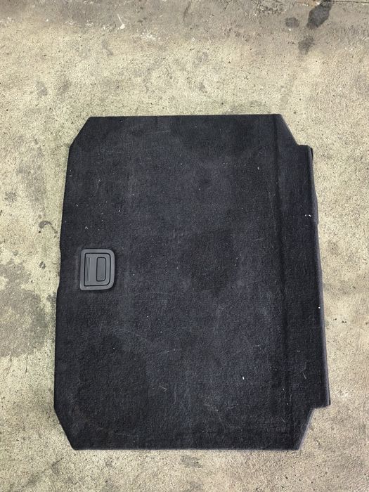 Кора над резервна гума за Audi A3 8v