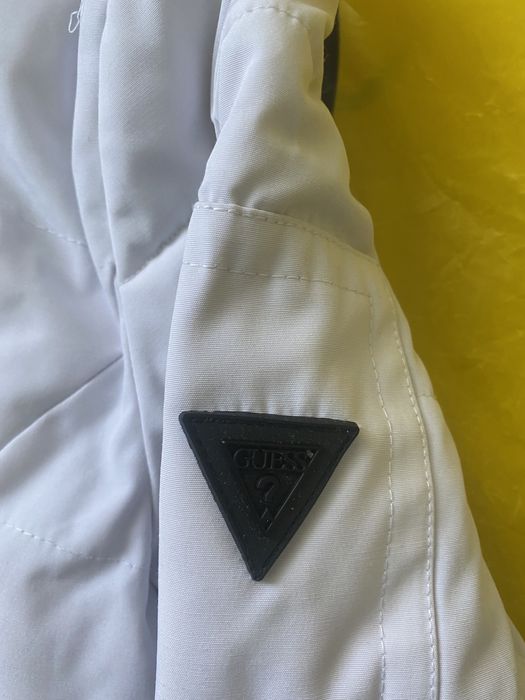Куртка Guess размер 42-44