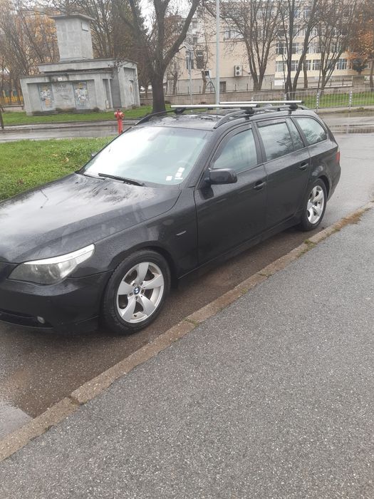 Продавам BMW E61. 2.5d
