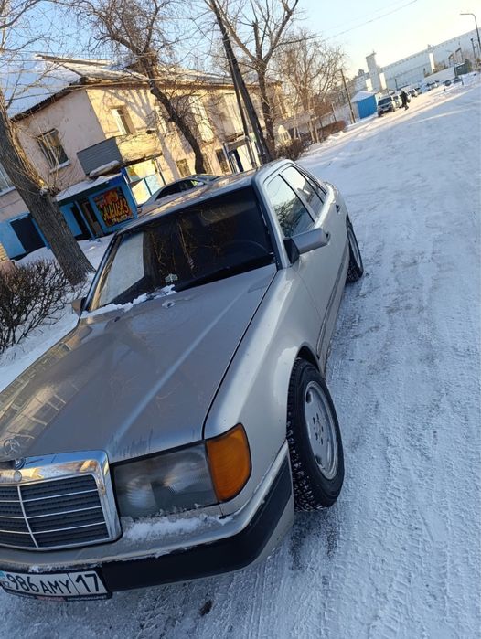 Прадаю мерс w124