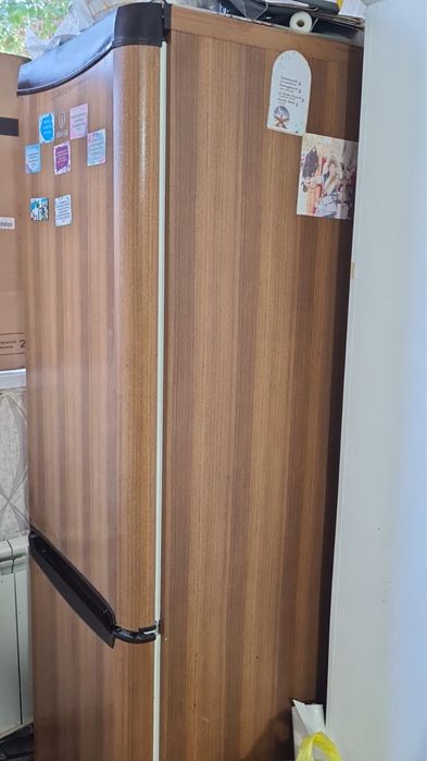 Продам холодильник