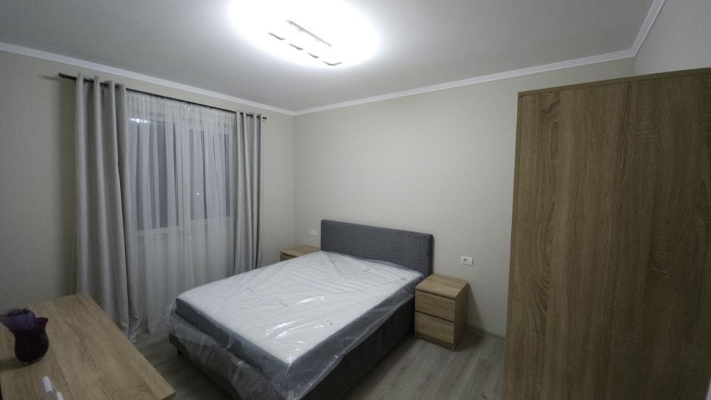 Inchiriez apartament