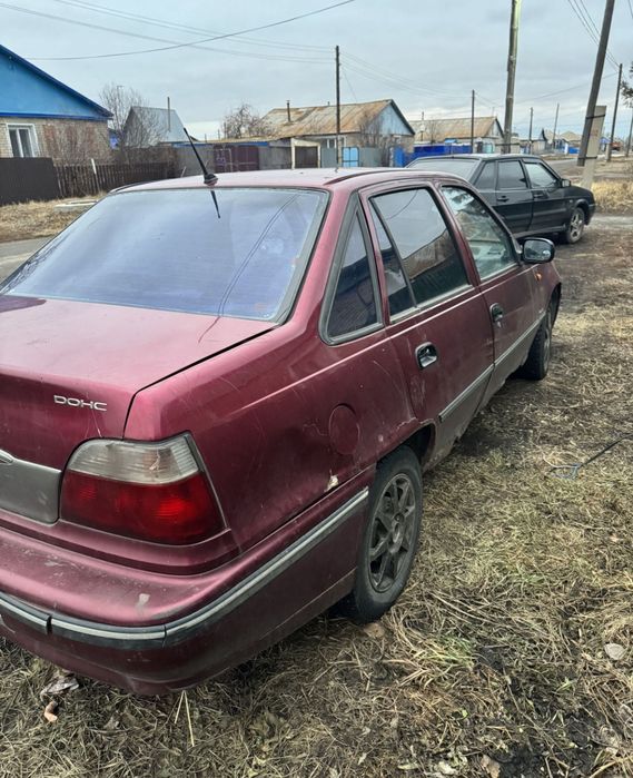 Продам на разбор машина на ходу!