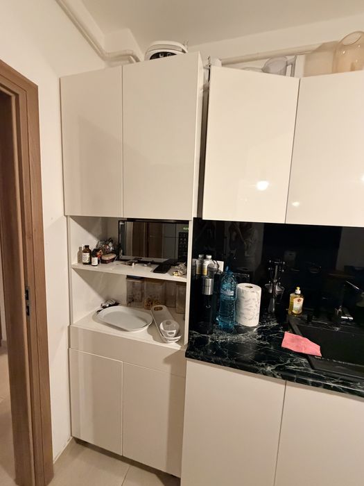 Mobila bucatarie echipata