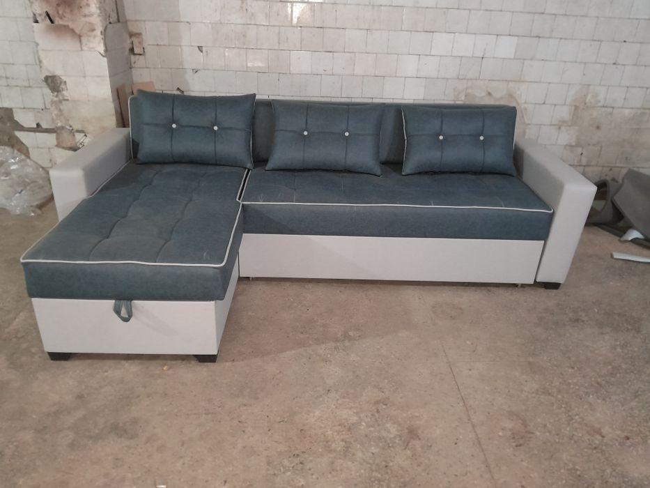 Ugolok va Divanlarimiz