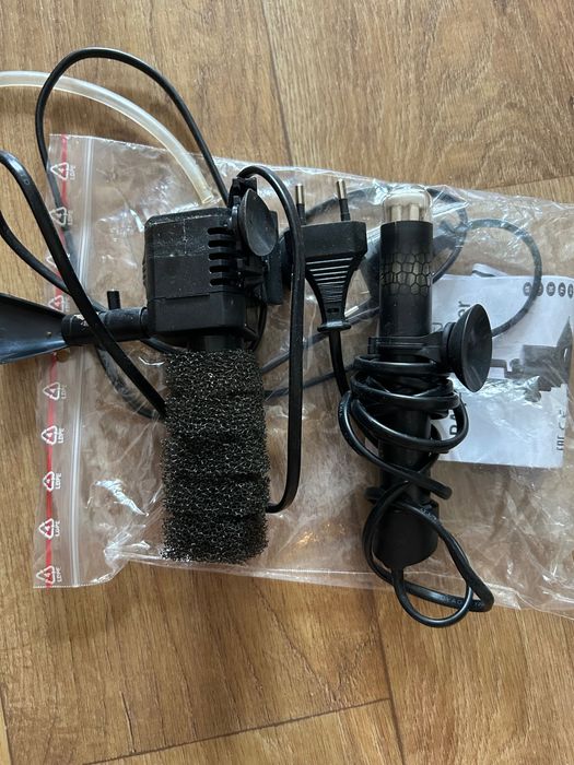 Продам аквариум 10 литров +оборудование