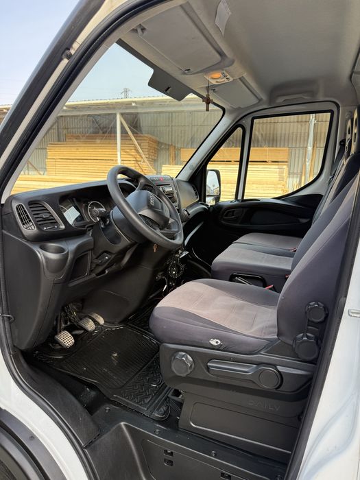 Iveco daily 35c14 Van 5,15 ml interiorul