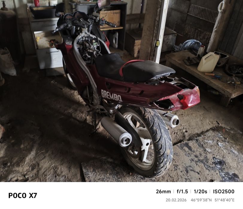 Продаю Кавасаки ззр