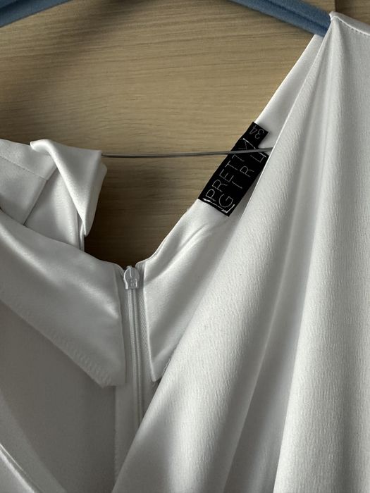 Rochie alba de ocazie