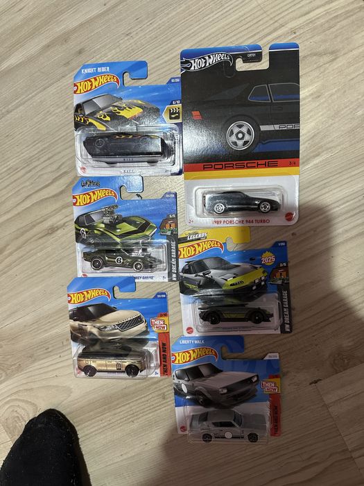 Hot wheels Колички