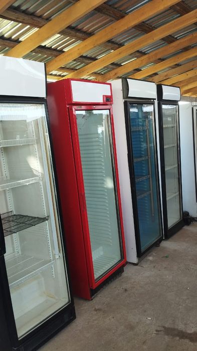 Витриныйе холодильники