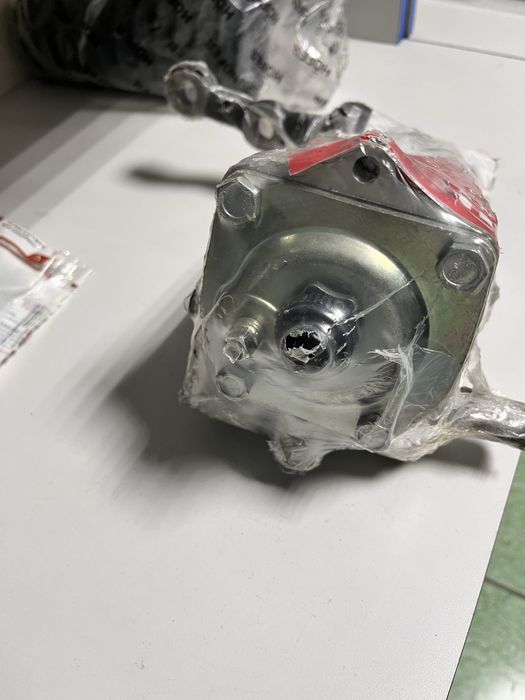 Рулевой редуктор ваз 2101 новый, в упаковке