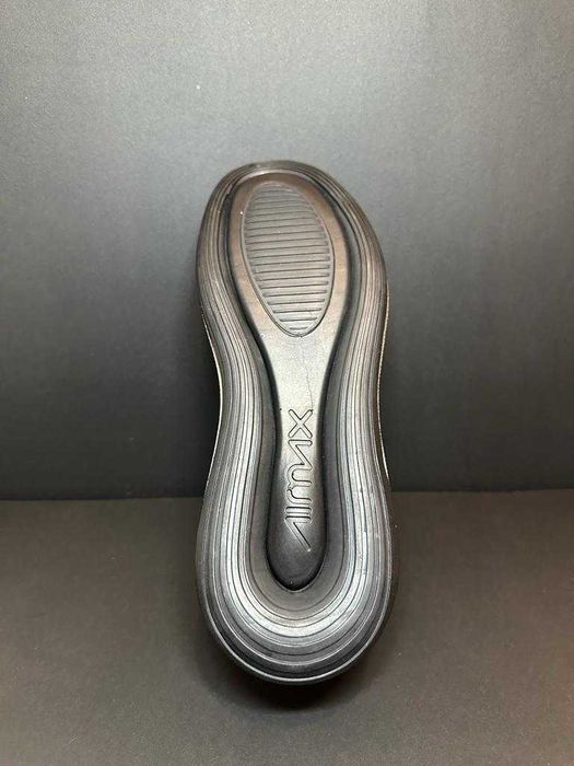 Nike Air Max 720