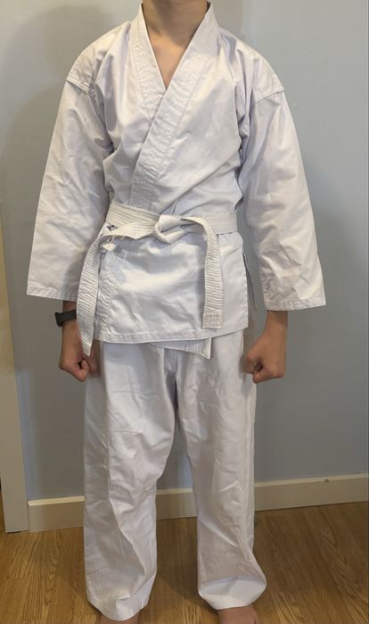 Продам кимоно и щитки