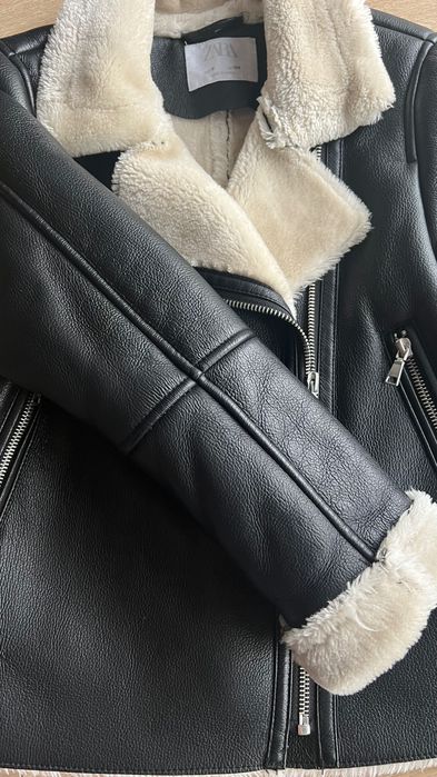 double-faced jacket Zara 8-9 (134) ca nou