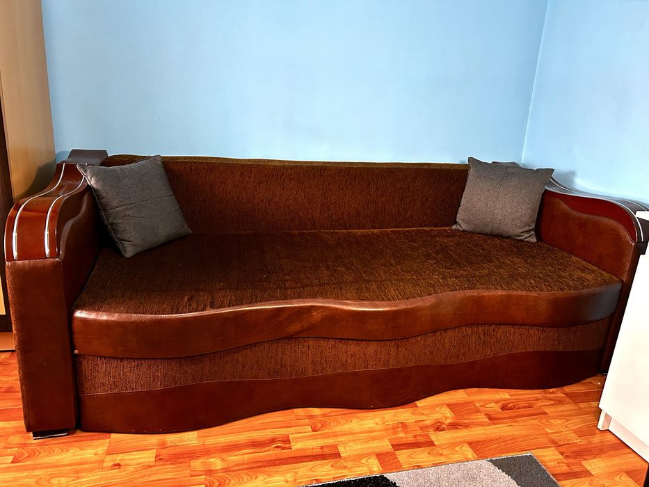 Mobilier cameră/dormitor + canapea extensibilă | Set complet modern | Stare foarte bună