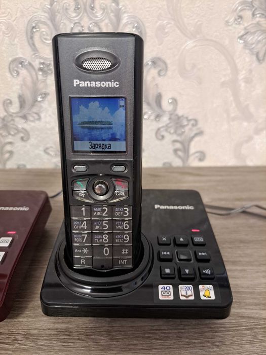 Радиотелефон Panasonic kx-tg8225