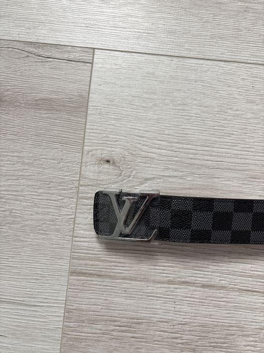 Curea Louis Vuitton