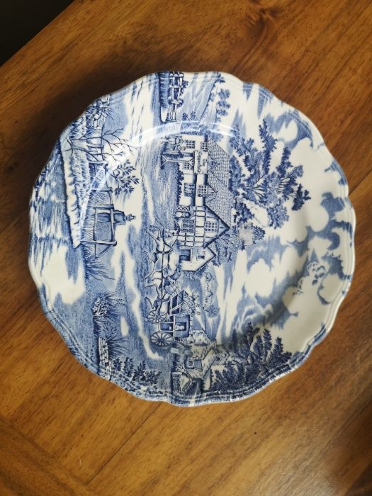 Колекционерска френска чиния