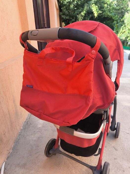 Продаётся коляска Chico