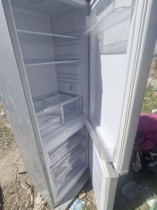 Продается холодильник