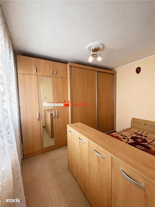 APARTAMENT 2 CAMERE - tip Y, Parter inalt, Str. Italiana — fotografia 1