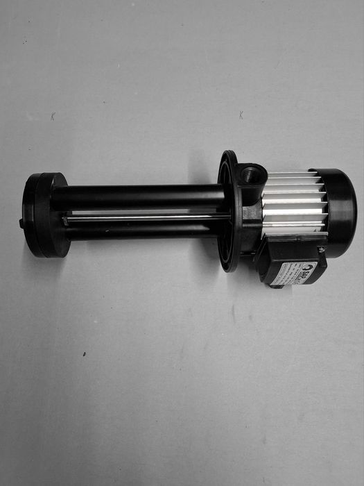 Pompa apa/emulsie recirculare pentru masini/utilaje/ustensile