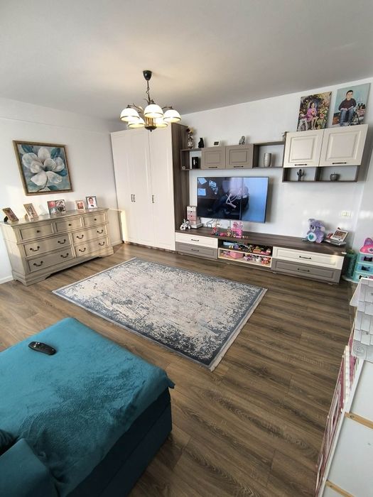 Apartament de vânzare – Mamaia Sat | Etaj 3/4 | Mobilat și utilat comp