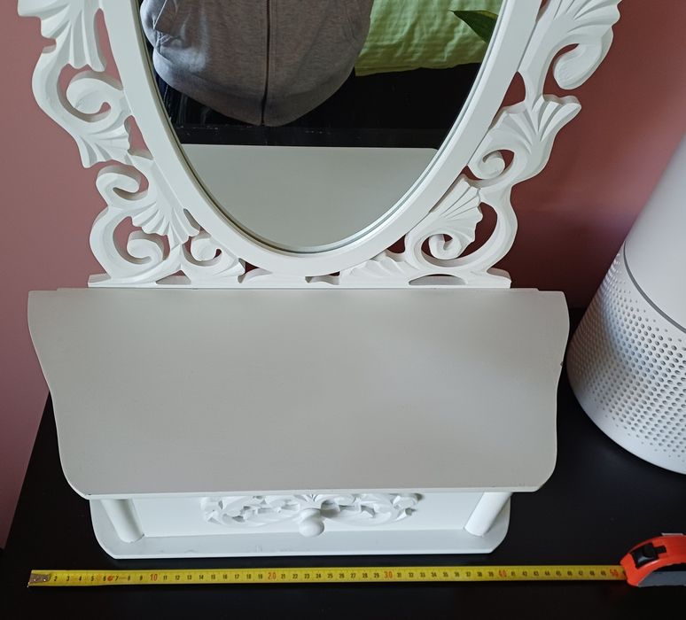 Oglinda machiaj cu sertar