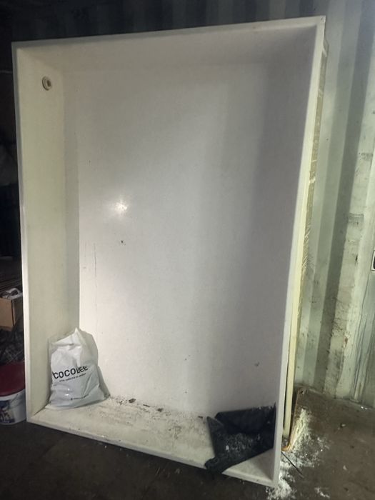 Продам бассейн  185х110х35см