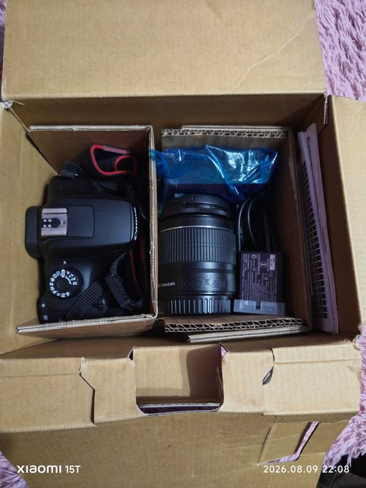 Canon EOS 4000D EF-S 18-55 III kit