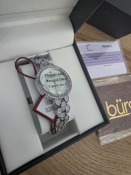 Ceas Bürgi - 120 cristale si 1 diamant