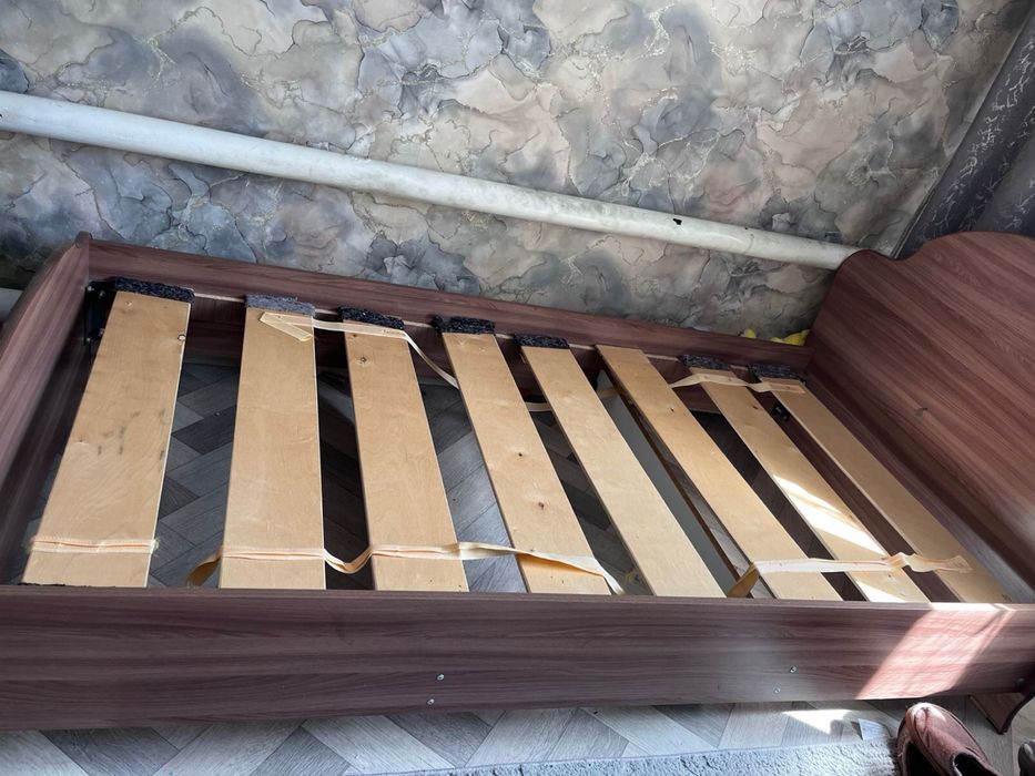 Продам кровати не дорого
