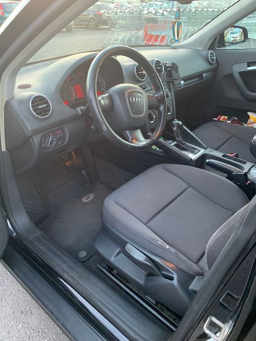 Vând Audi A3 S-line