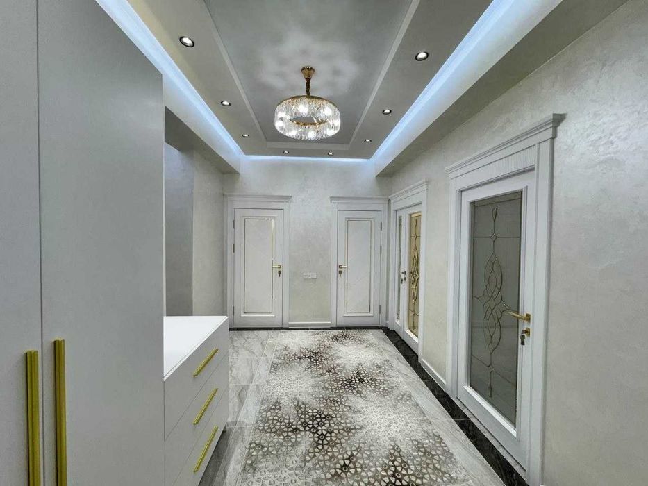 3х комнатная на 2м на  вокзале