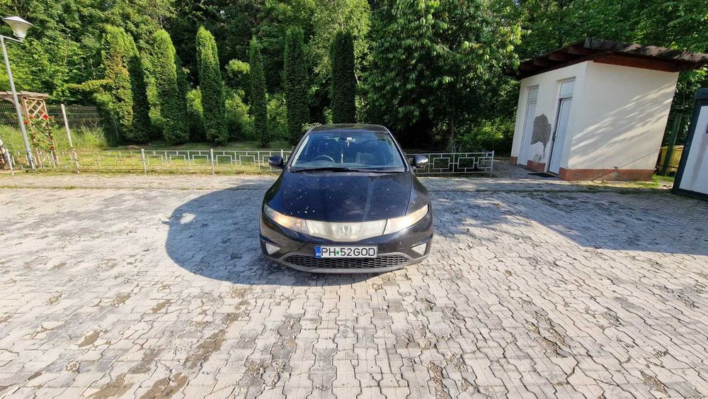 Honda Civic Right-wheel drive