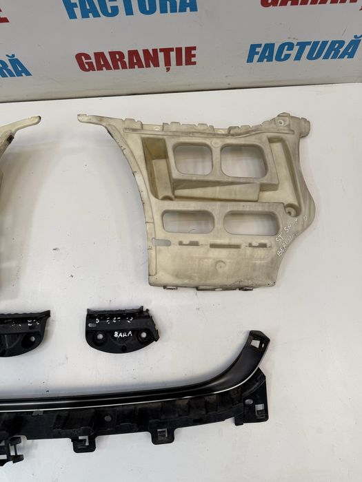 Suport prindere bara spoiler stanga dreapta spate BMW Seria 3 E90 E91