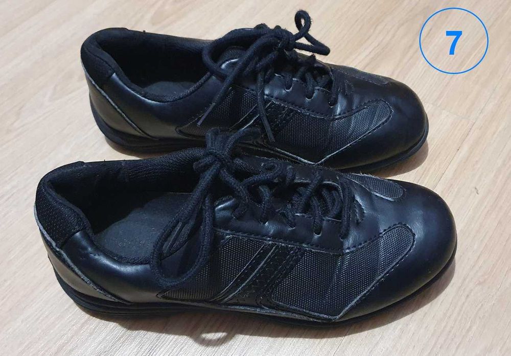 Детски официални обувки