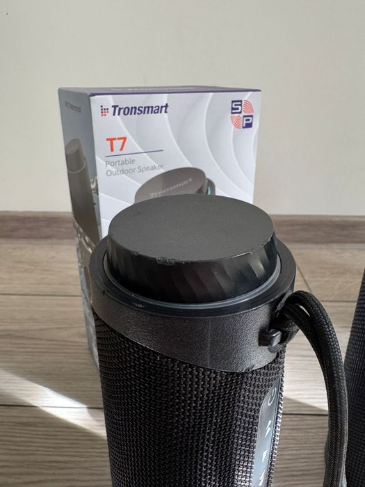 Vand doua boxe tronsmart t7