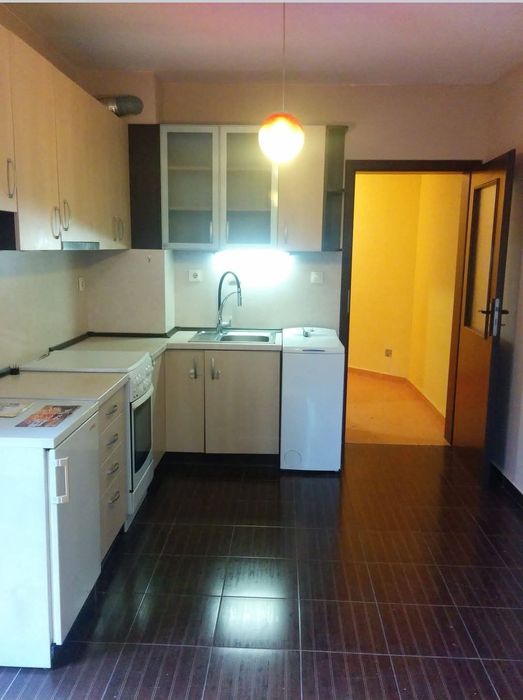 Дава се под наем Двустаен апартамент в София, Център - 65 кв.м за 450 € - Снимка #1