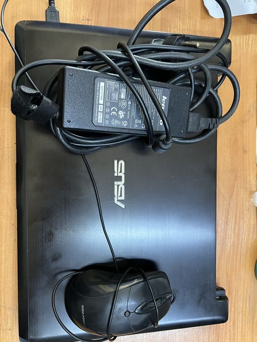Продается ноутбук ультрабук Asus core i5