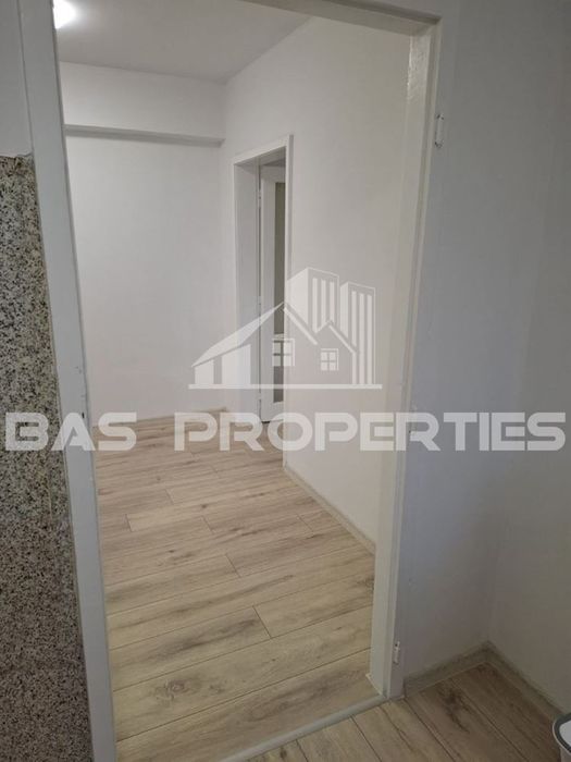 Продава се Тристаен апартамент в София, Лагера - 95 кв.м за 1546 €/кв.м - Снимка #4
